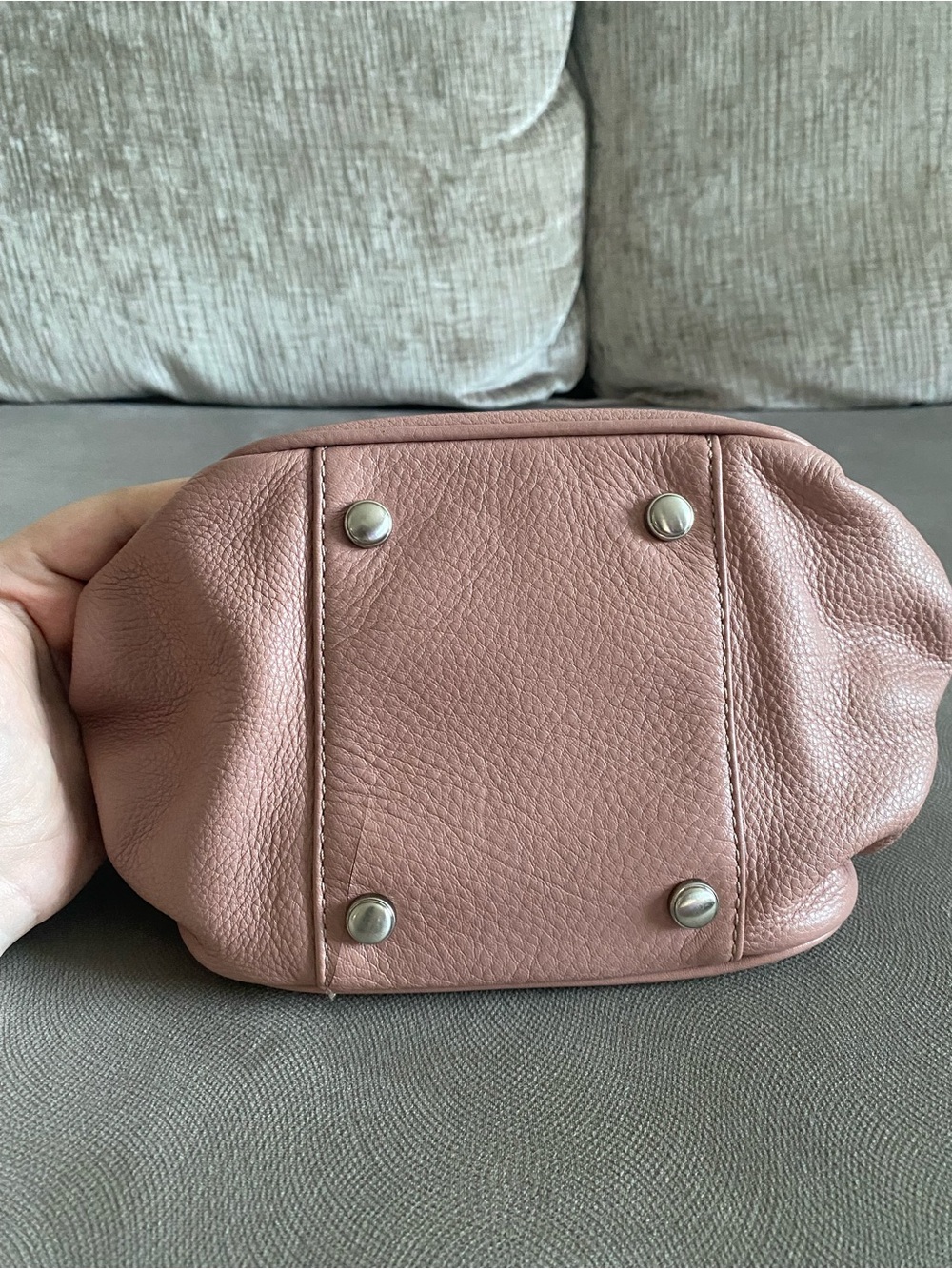 B. Makowsky Pink Leather Shoulder Bag with Chain Accent - Picture 7 of 8